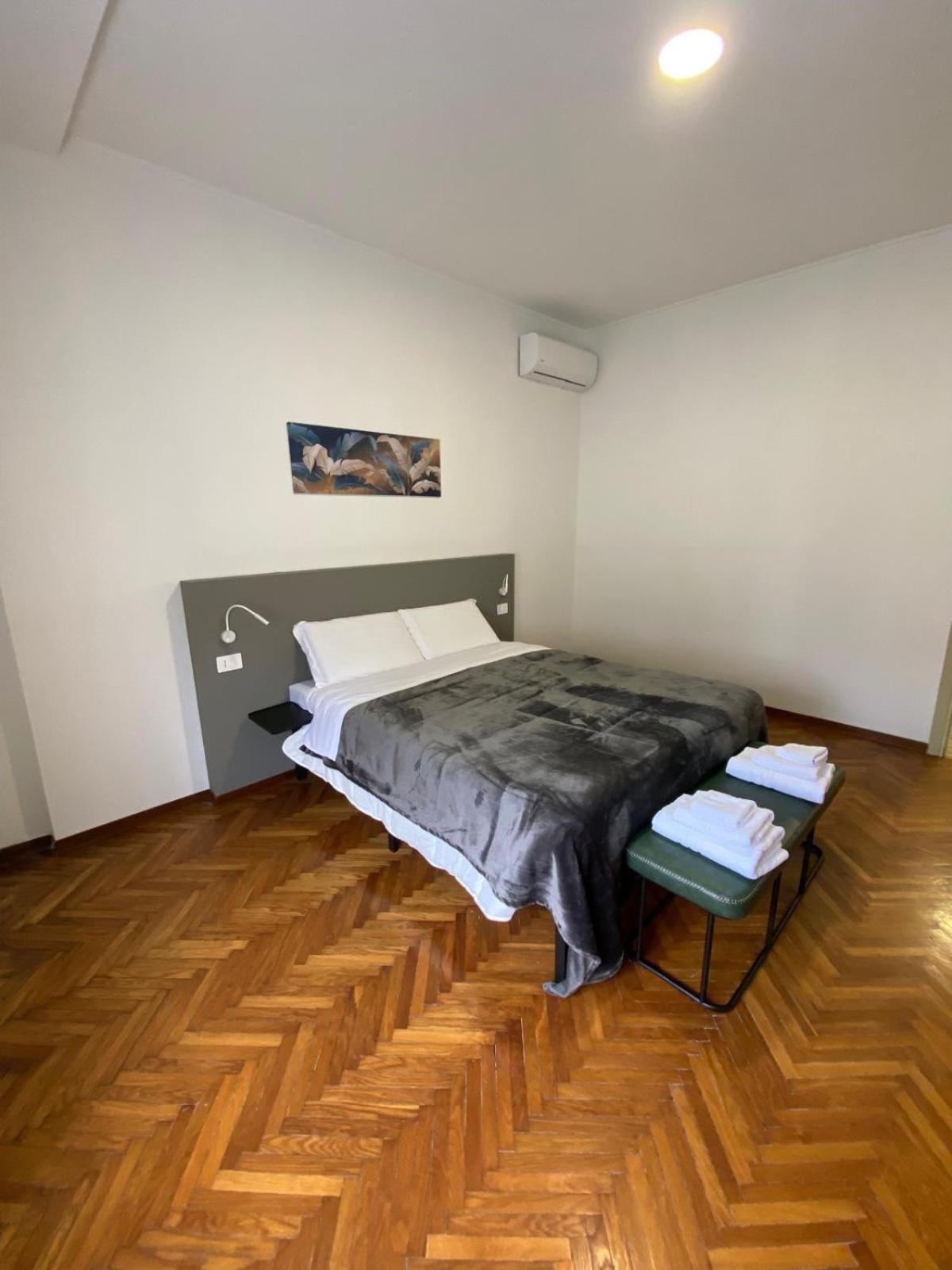 Megaride'S Dependance Hotel Como Buitenkant foto